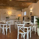 La Corte Country Konukevi 4*