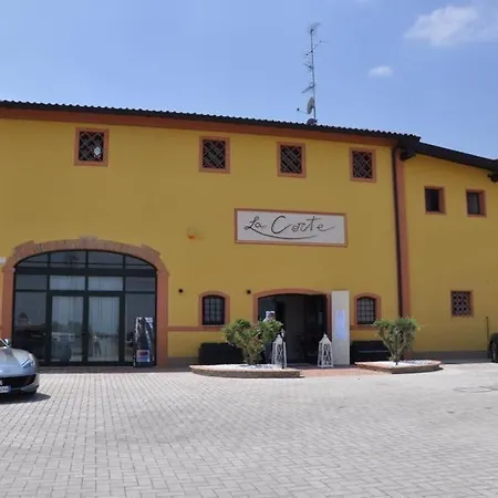 La Corte Country Guest house *