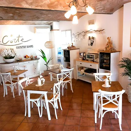 La Corte Country Guest house *