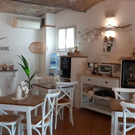 بيت ضيافة La Corte Country مودينا