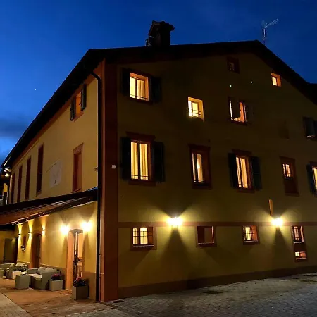 La Corte Country Πανσιόν