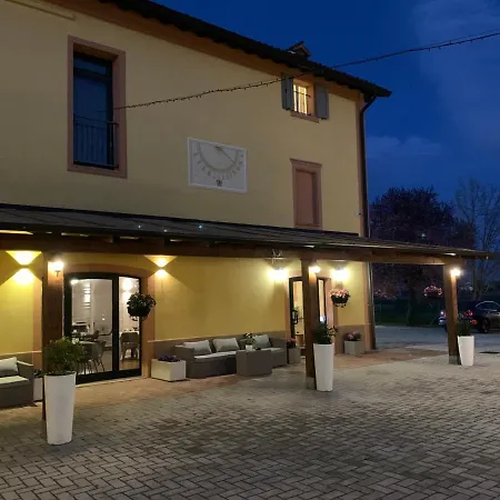 La Corte Country Μόντενα