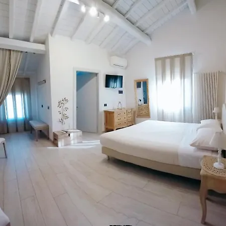 La Corte Country Guest house *