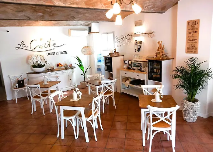 La Corte Country Gæstehus 4*