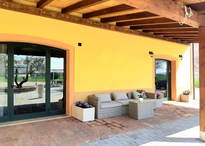 Πανσιόν La Corte Country Μόντενα